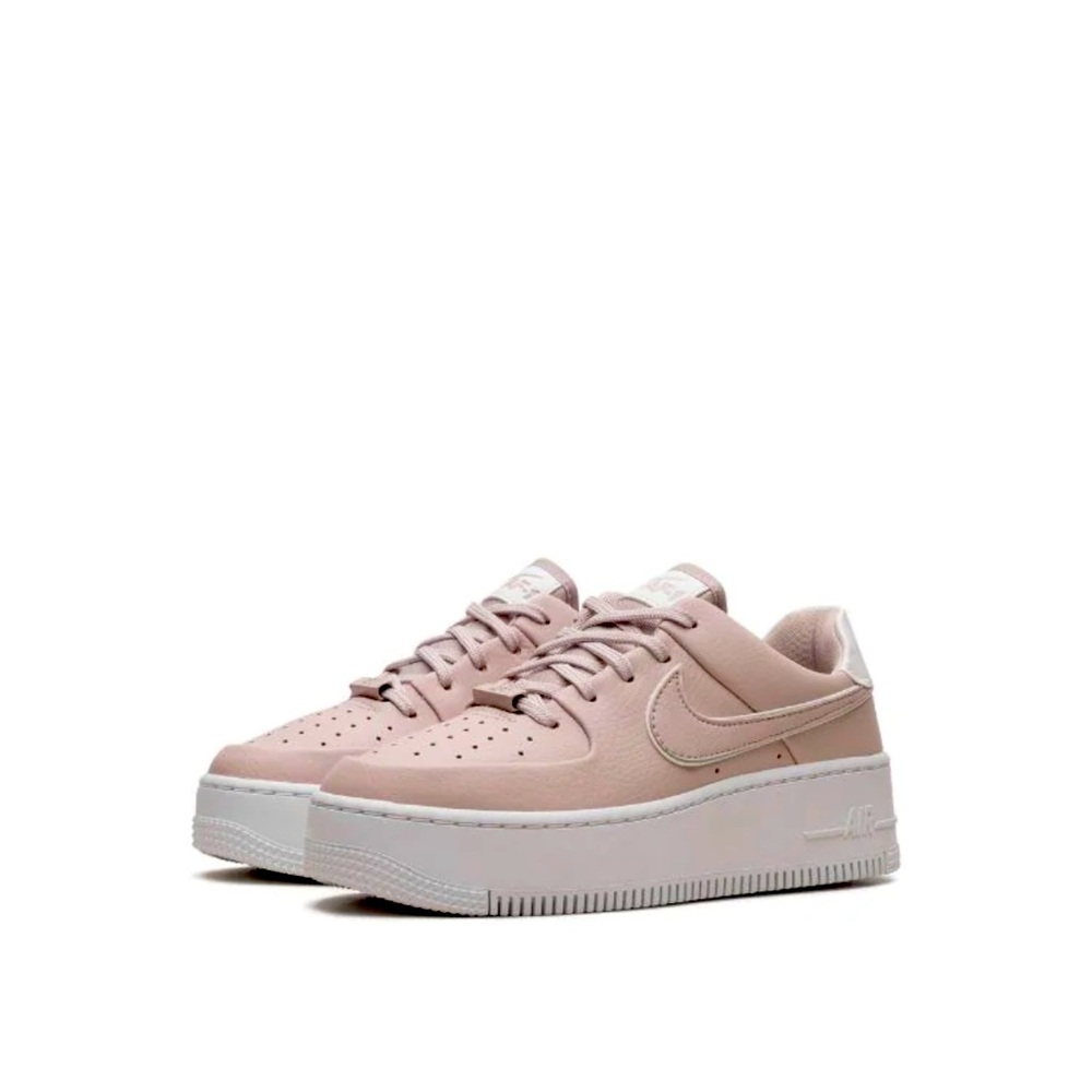 Women’s Air Force 1 Sage Low Platform Sneakers